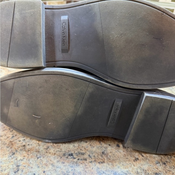 Men's Calvin Klein Gray Suede Chukka Boots Size 9 - Picture 5 of 7